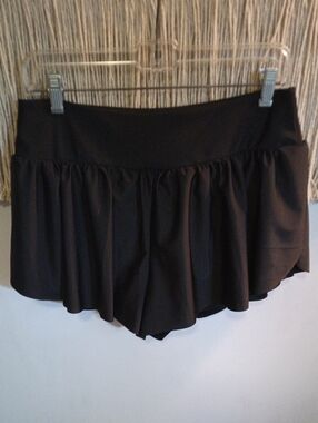 Women's Black Ruffle Skort Shorts